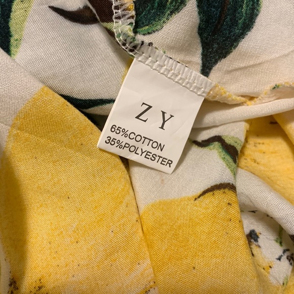 Lemon Print Size S-M Beach Coverup - Picture 9 of 10